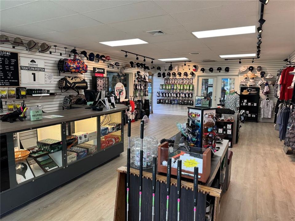 待售: $94,900 (2 贝兹, 2 浴室, 672 平方英尺)