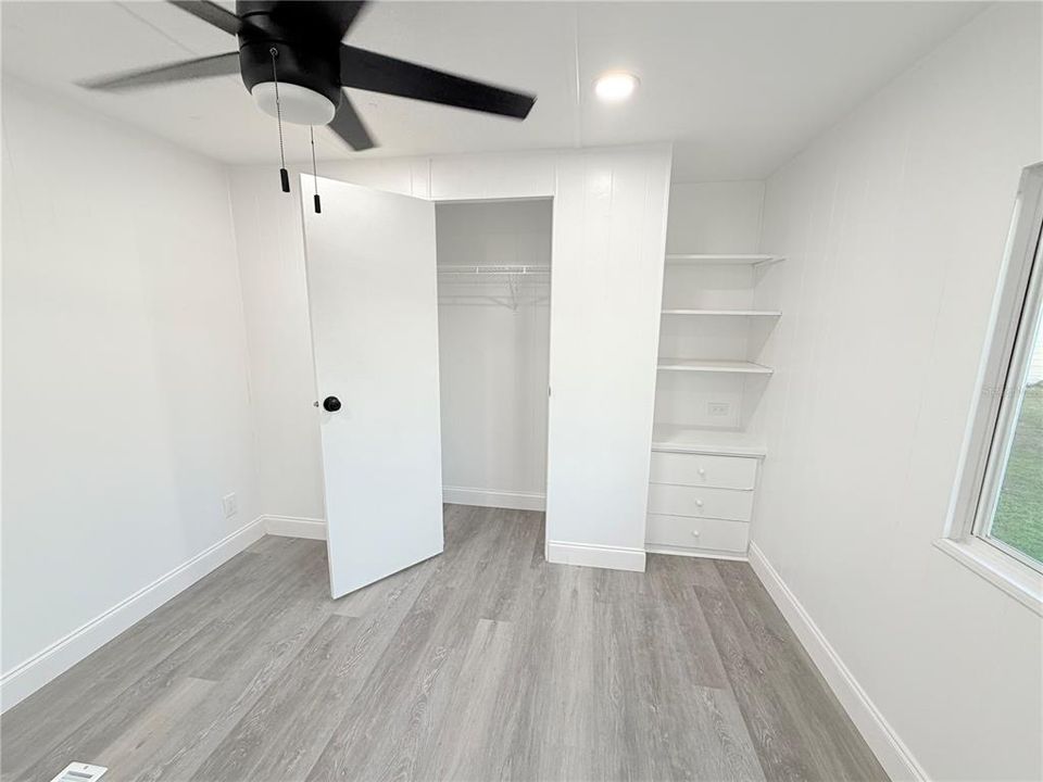 待售: $94,900 (2 贝兹, 2 浴室, 672 平方英尺)