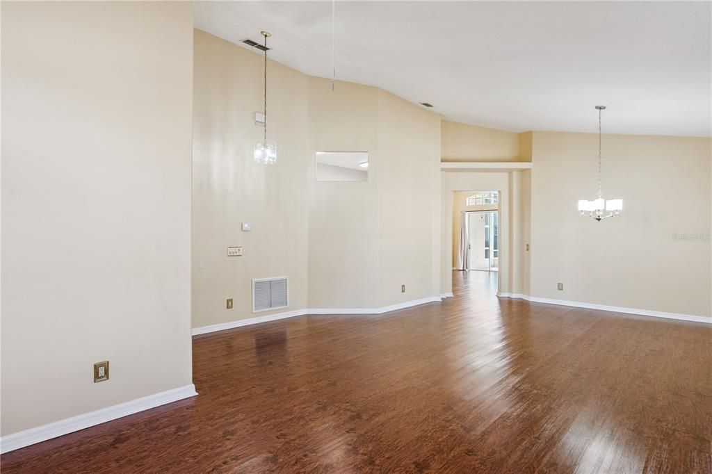 待售: $279,900 (3 贝兹, 2 浴室, 1862 平方英尺)