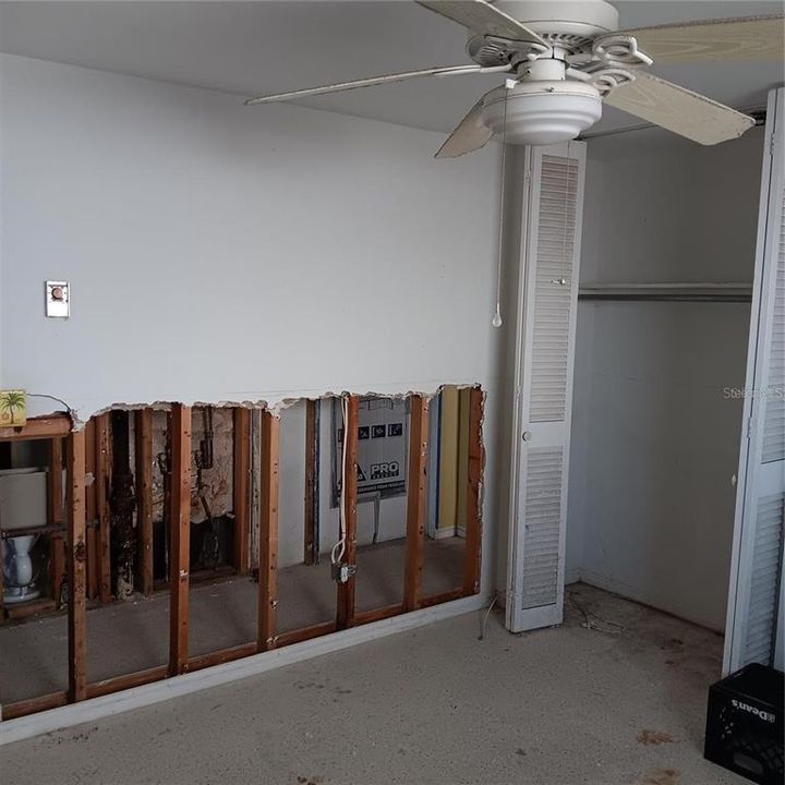 待售: $1,295,000 (0.14 acres)