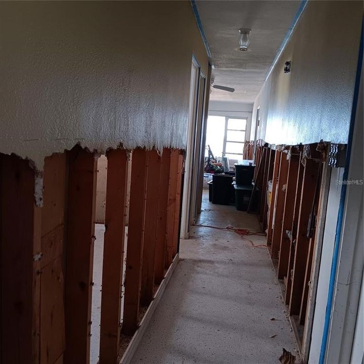 待售: $1,295,000 (0.14 acres)