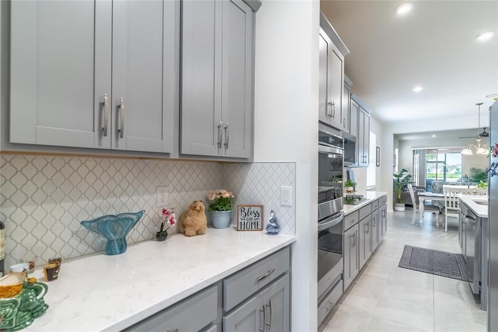 В аренду: $2,900 (4 спален, 2 ванн, 2282 Квадратных фут)