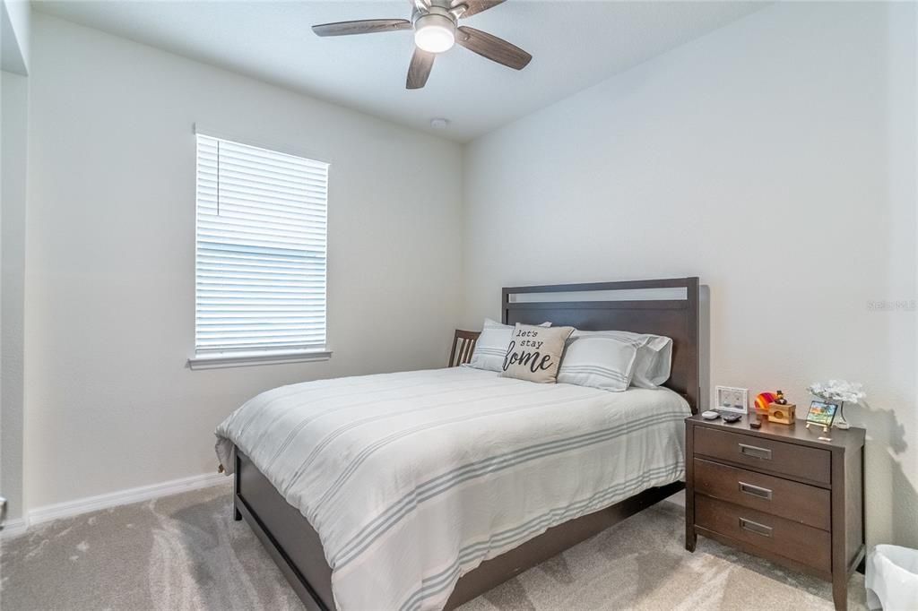 В аренду: $2,900 (4 спален, 2 ванн, 2282 Квадратных фут)