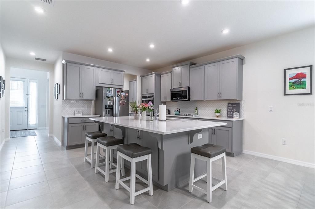 В аренду: $2,900 (4 спален, 2 ванн, 2282 Квадратных фут)