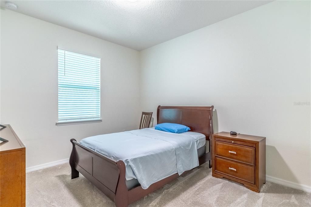 В аренду: $2,900 (4 спален, 2 ванн, 2282 Квадратных фут)