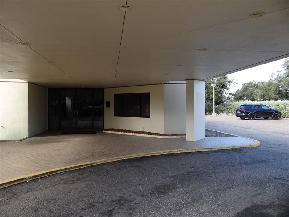 合同活跃: $750,000 (0 贝兹, 0 浴室, 3571 平方英尺)