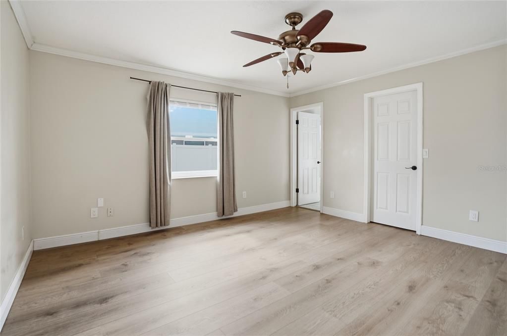 En Venta: $420,000 (3 camas, 2 baños, 1344 Pies cuadrados)