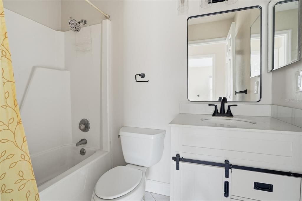 En Venta: $420,000 (3 camas, 2 baños, 1344 Pies cuadrados)