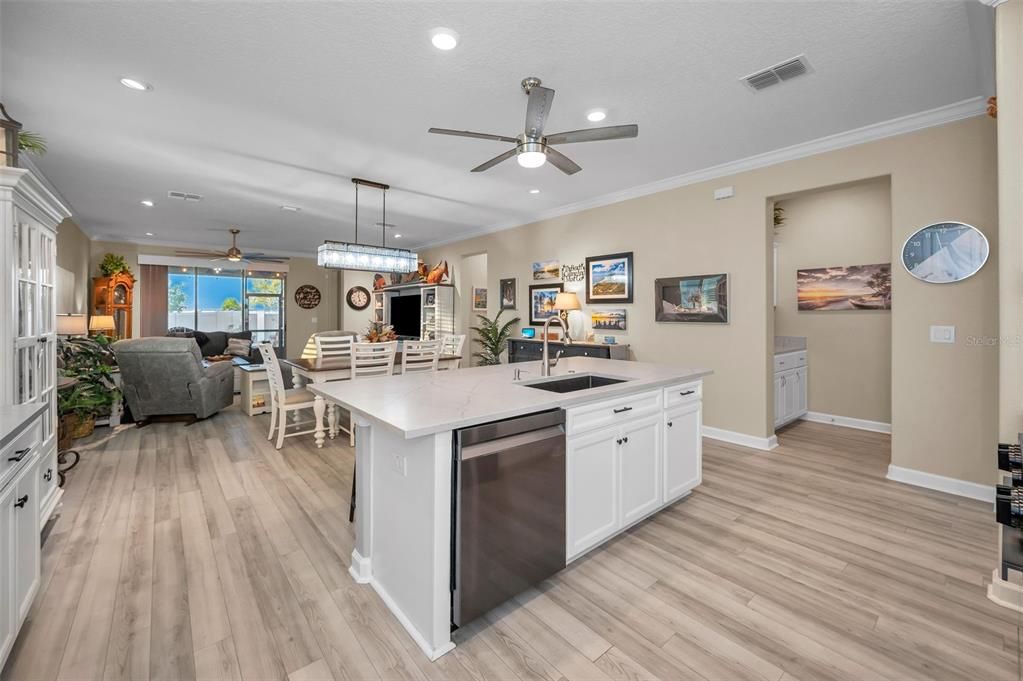 待售: $499,000 (3 贝兹, 2 浴室, 2141 平方英尺)