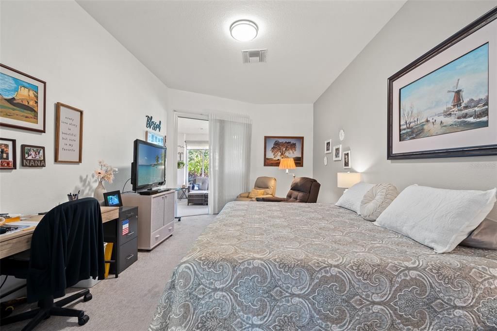 For Sale: $469,900 (4 beds, 3 baths, 2782 Square Feet)