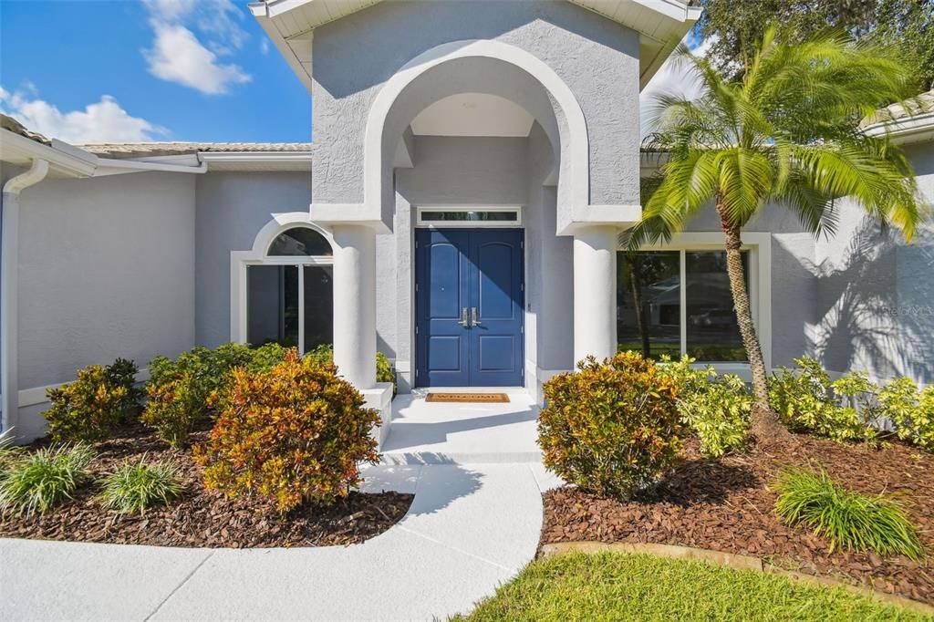 For Sale: $799,900 (5 beds, 3 baths, 2873 Square Feet)