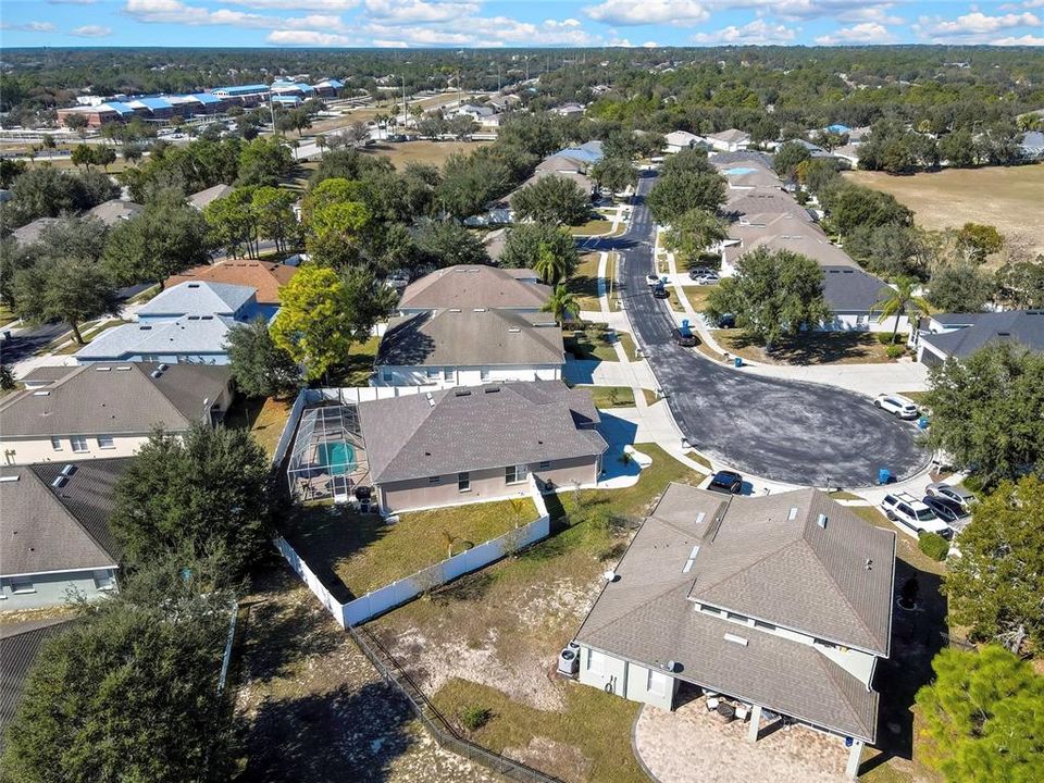 En Venta: $449,000 (4 camas, 3 baños, 2166 Pies cuadrados)