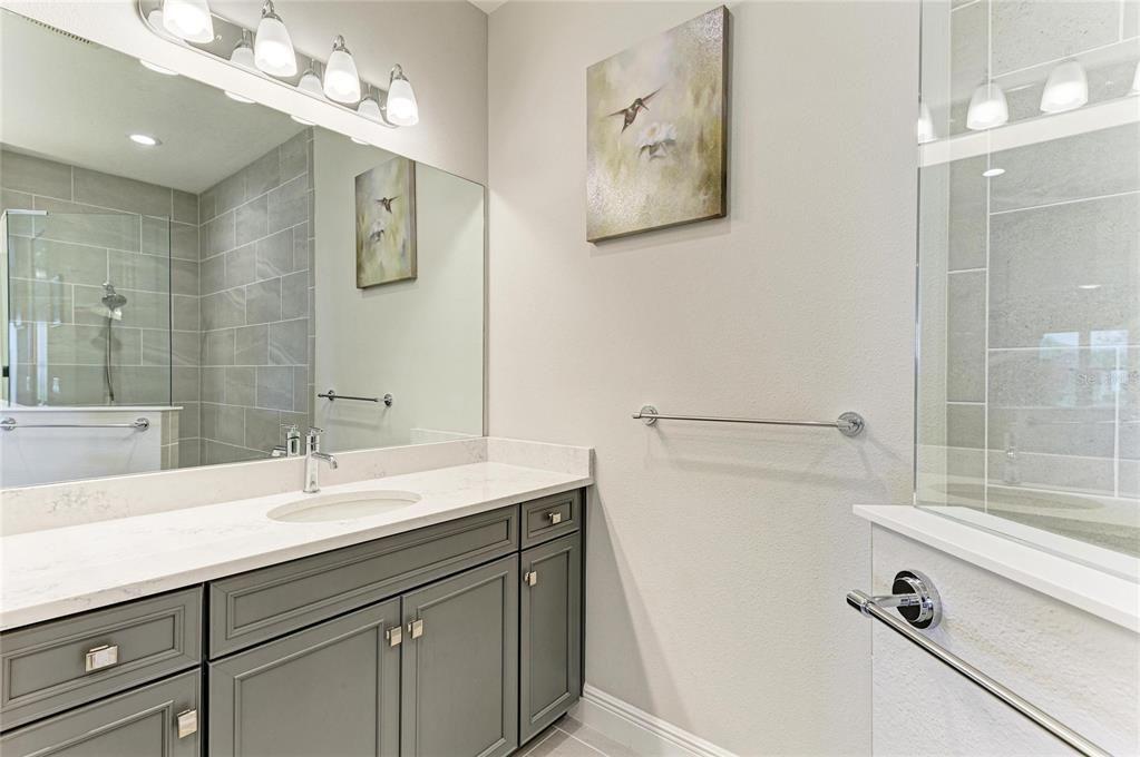 На продажу: $474,900 (2 спален, 2 ванн, 1437 Квадратных фут)