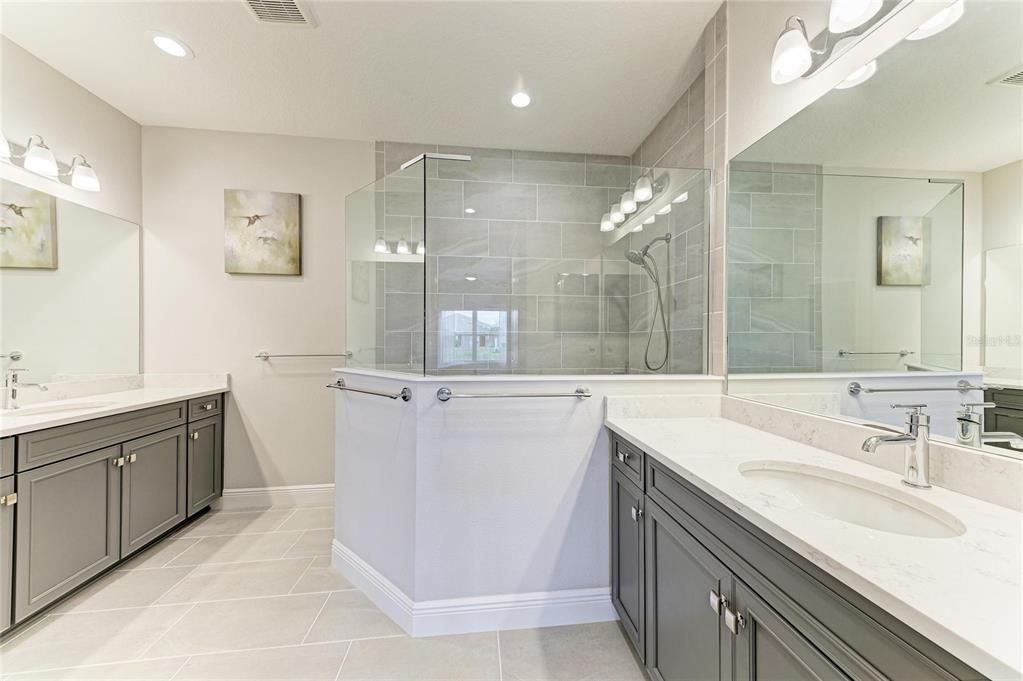 На продажу: $474,900 (2 спален, 2 ванн, 1437 Квадратных фут)