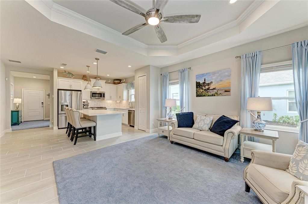 На продажу: $474,900 (2 спален, 2 ванн, 1437 Квадратных фут)