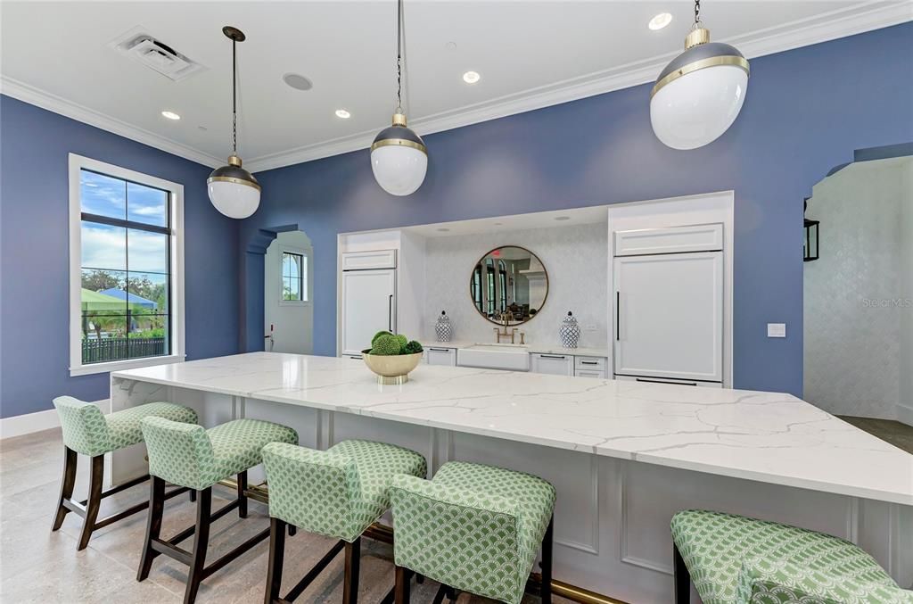 На продажу: $474,900 (2 спален, 2 ванн, 1437 Квадратных фут)