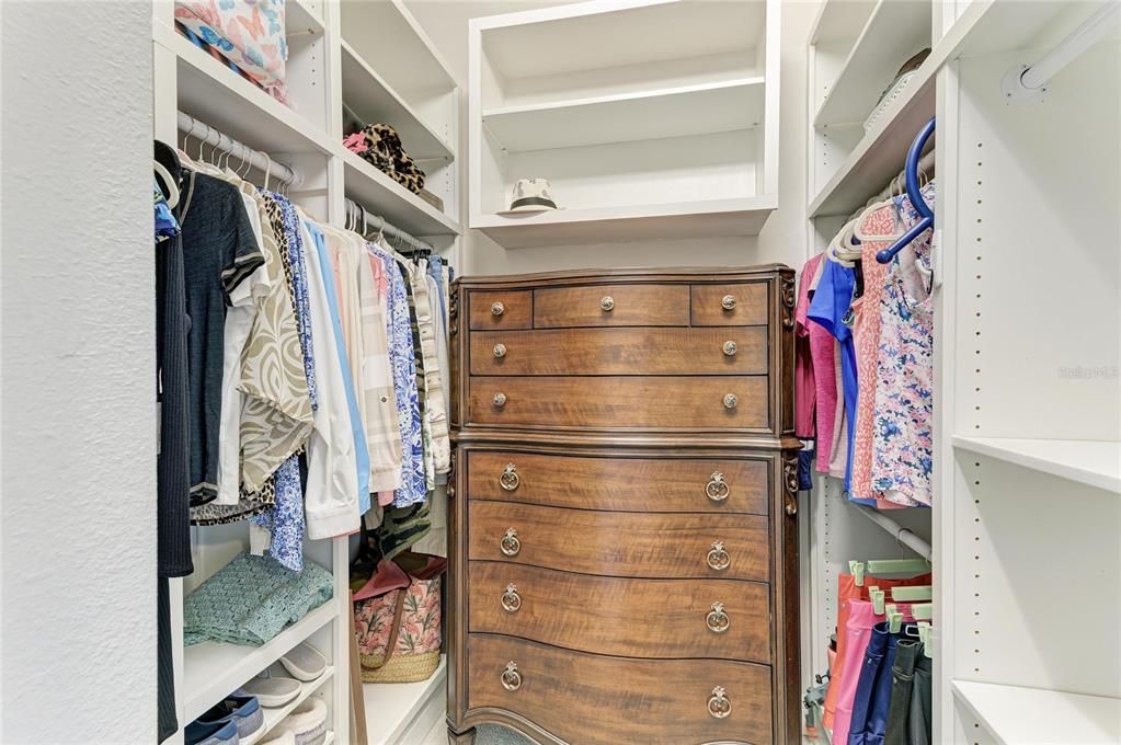 На продажу: $474,900 (2 спален, 2 ванн, 1437 Квадратных фут)