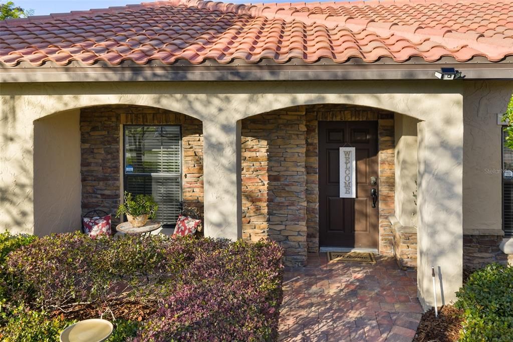 For Sale: $429,900 (4 beds, 2 baths, 1942 Square Feet)