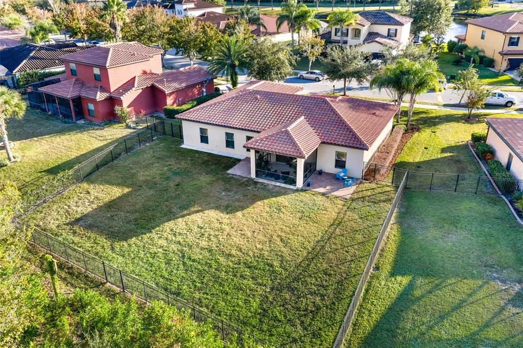 For Sale: $429,900 (4 beds, 2 baths, 1942 Square Feet)