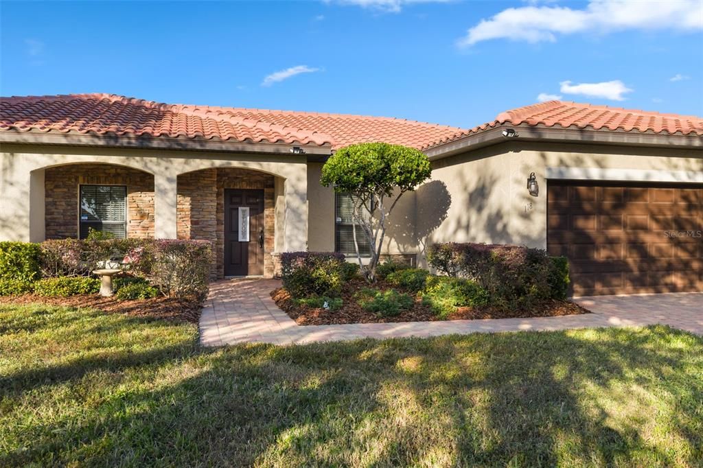 For Sale: $429,900 (4 beds, 2 baths, 1942 Square Feet)