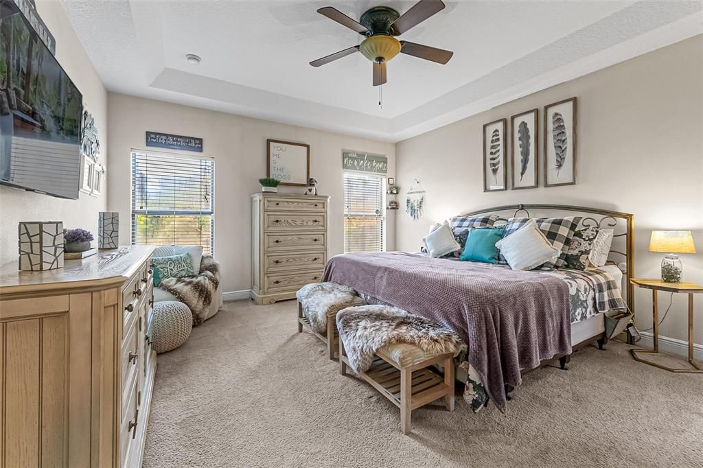 For Sale: $429,900 (4 beds, 2 baths, 1942 Square Feet)