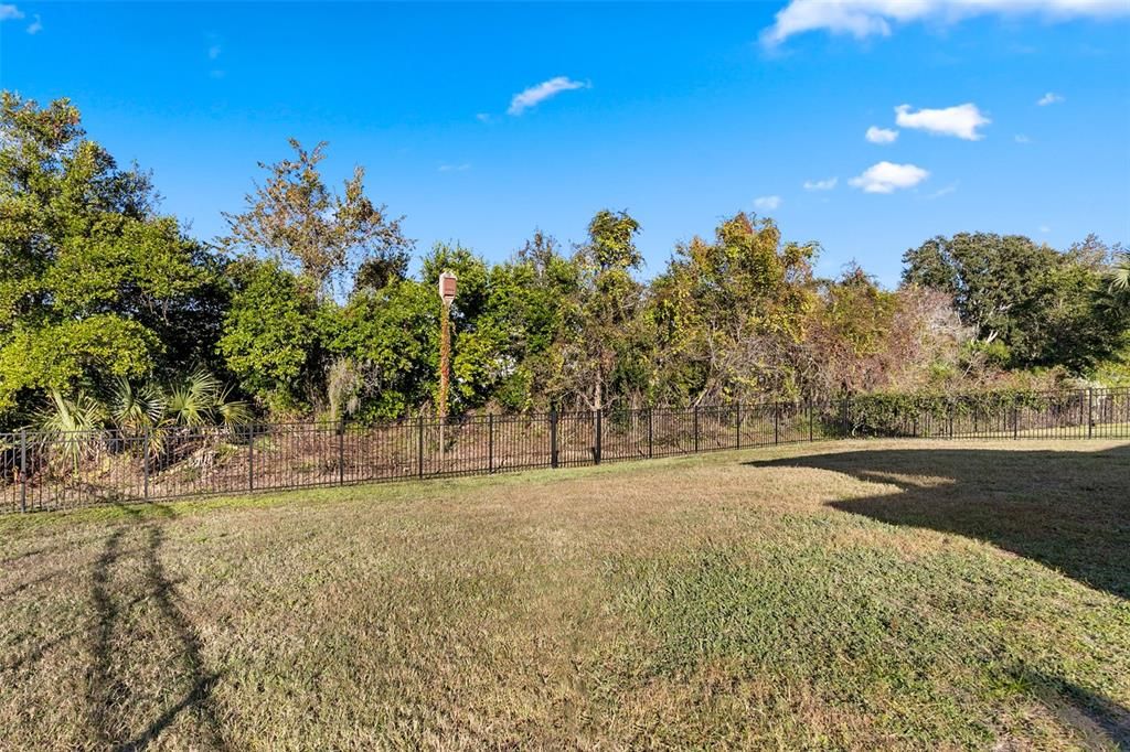 For Sale: $429,900 (4 beds, 2 baths, 1942 Square Feet)