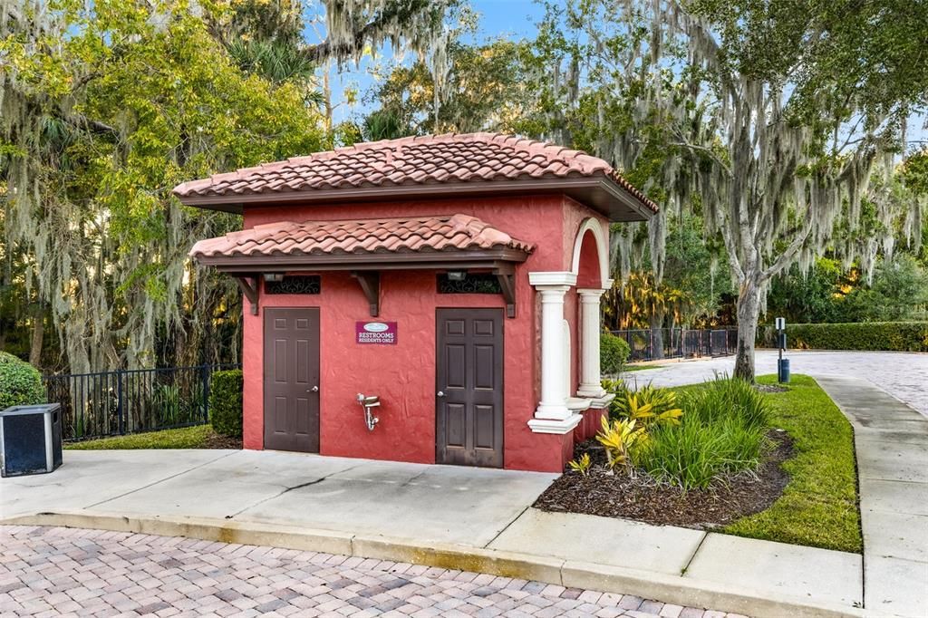 For Sale: $429,900 (4 beds, 2 baths, 1942 Square Feet)