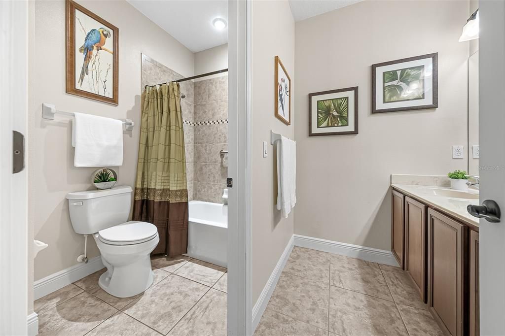 For Sale: $429,900 (4 beds, 2 baths, 1942 Square Feet)