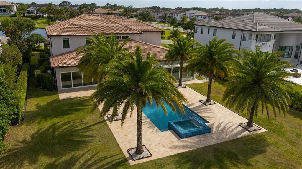 For Rent: $16,000 (5 beds, 5 baths, 7561 Square Feet)