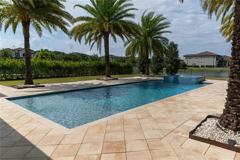 For Rent: $16,000 (5 beds, 5 baths, 7561 Square Feet)