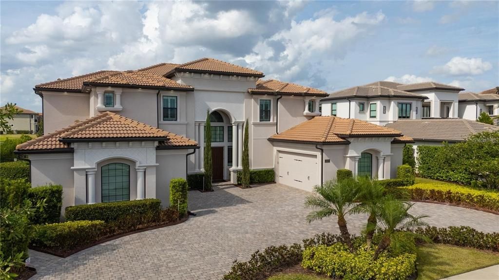 For Rent: $16,000 (5 beds, 5 baths, 7561 Square Feet)