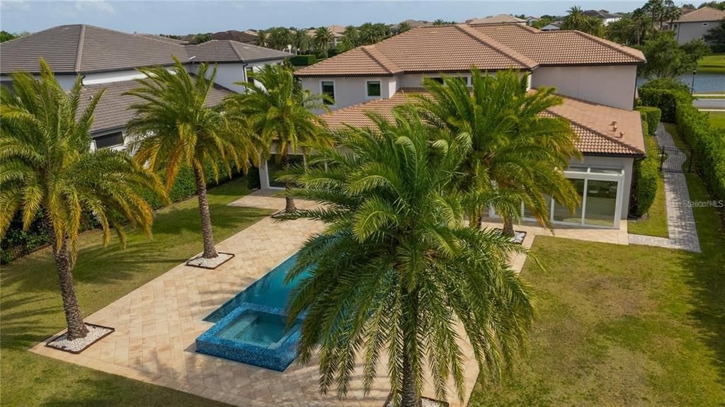 For Rent: $16,000 (5 beds, 5 baths, 7561 Square Feet)