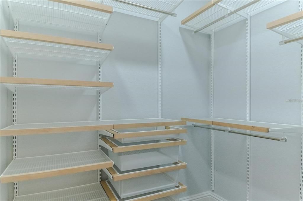 For Rent: $16,000 (5 beds, 5 baths, 7561 Square Feet)