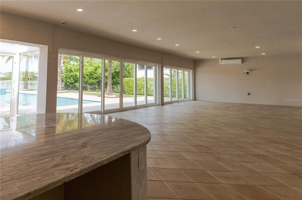 For Rent: $16,000 (5 beds, 5 baths, 7561 Square Feet)