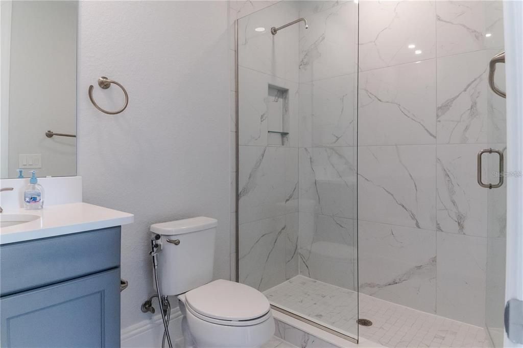 For Rent: $16,000 (5 beds, 5 baths, 7561 Square Feet)