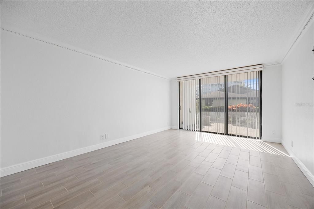 En Venta: $450,000 (2 camas, 2 baños, 1395 Pies cuadrados)