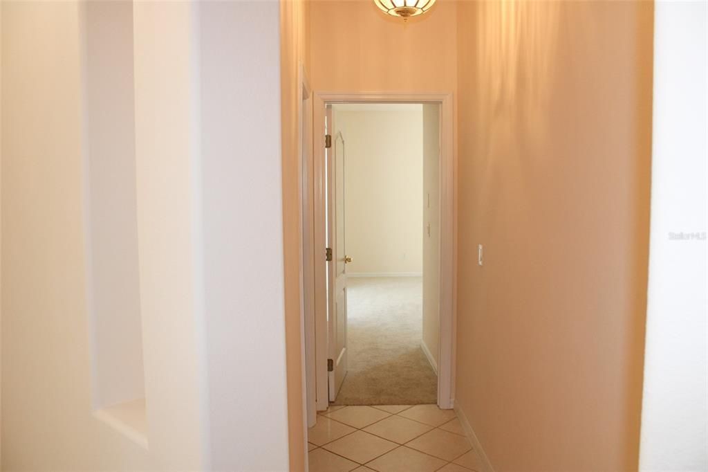 For Sale: $315,000 (2 beds, 2 baths, 1722 Square Feet)