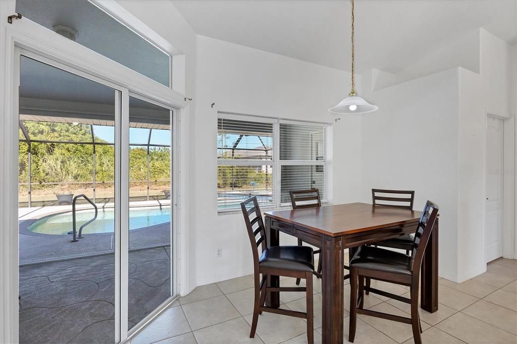 Active With Contract: $319,000 (3 beds, 2 baths, 1604 Square Feet)