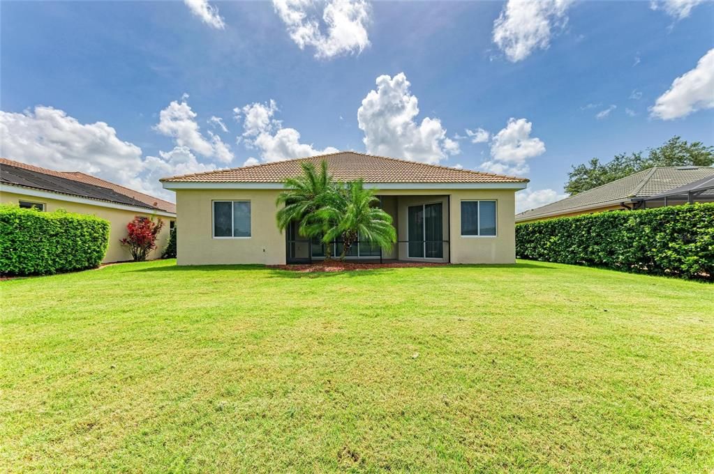 For Rent: $2,950 (3 beds, 2 baths, 2162 Square Feet)