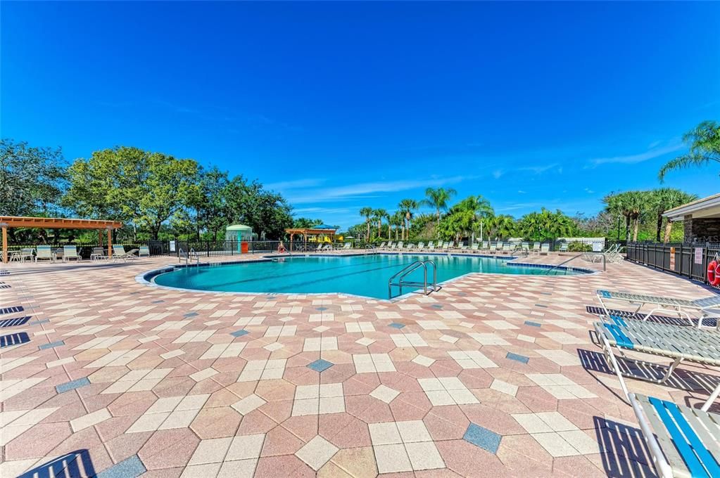 For Rent: $2,950 (3 beds, 2 baths, 2162 Square Feet)