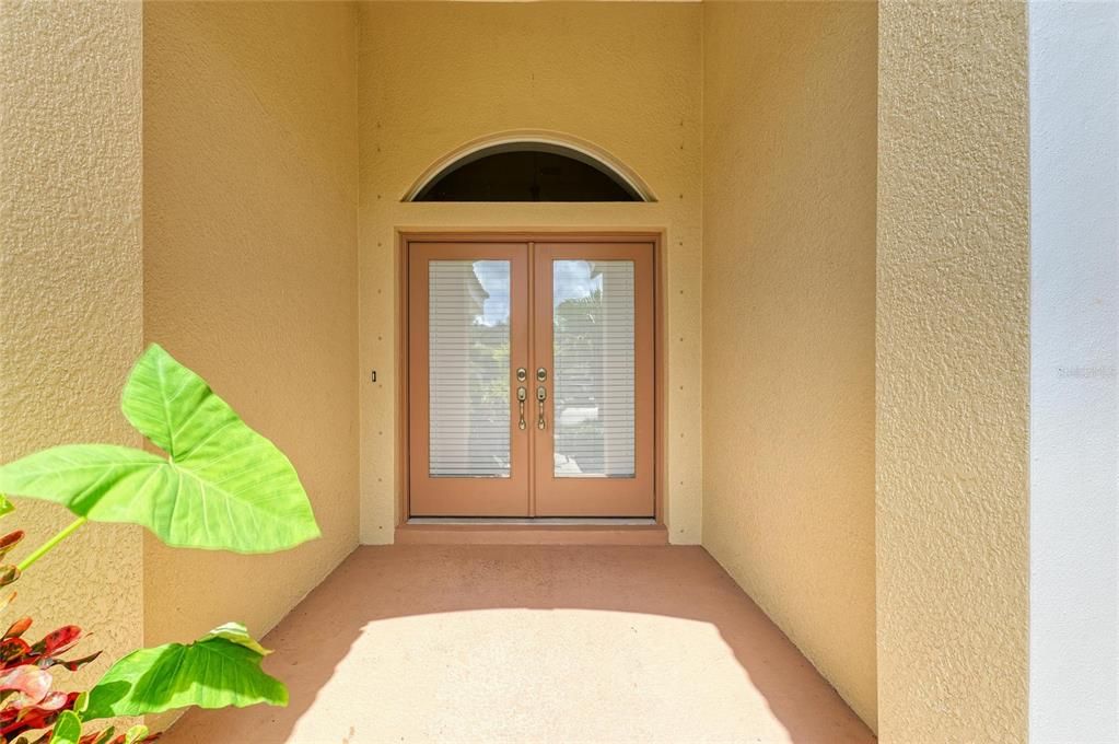 For Rent: $2,950 (3 beds, 2 baths, 2162 Square Feet)