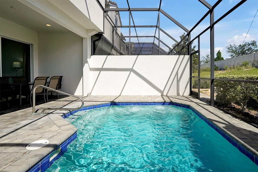 出租: $2,700 (5 贝兹, 5 浴室, 2340 平方英尺)