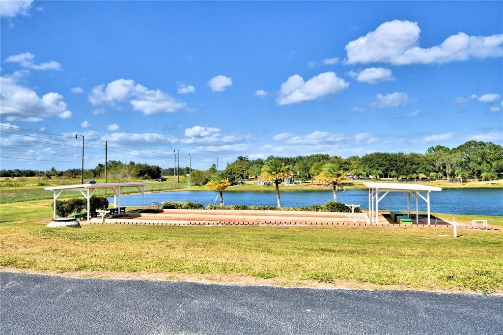 For Sale: $174,000 (2 beds, 3 baths, 975 Square Feet)