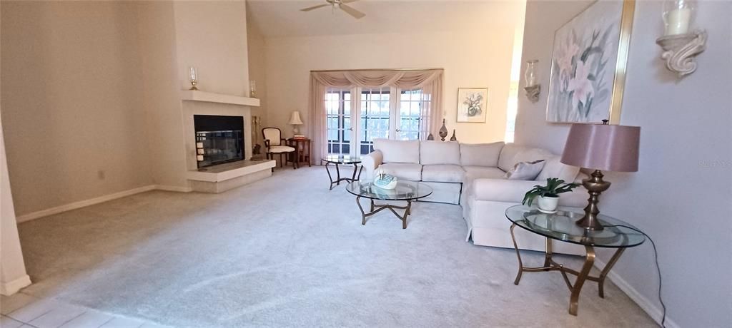 Active With Contract: $297,700 (3 beds, 2 baths, 1865 Square Feet)