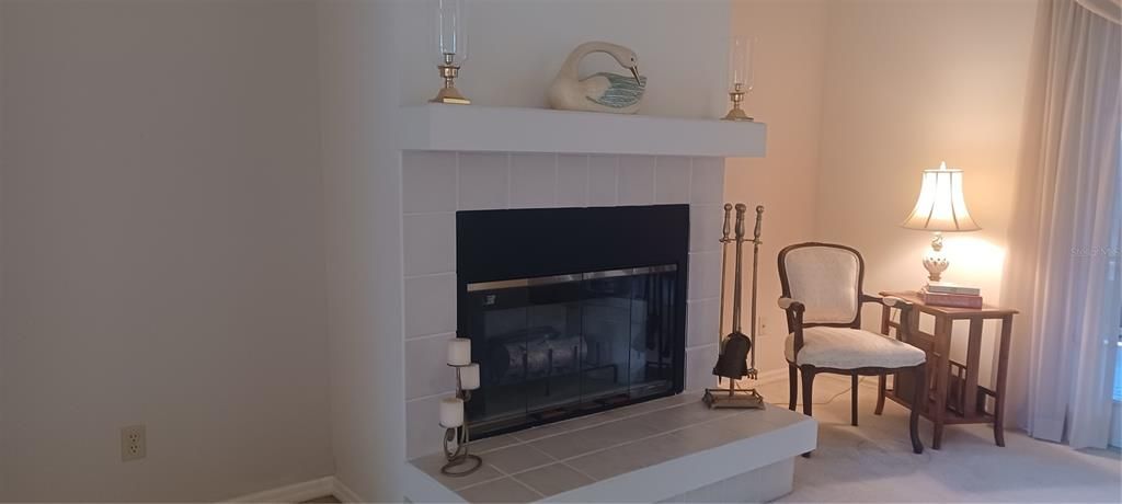 Active With Contract: $297,700 (3 beds, 2 baths, 1865 Square Feet)