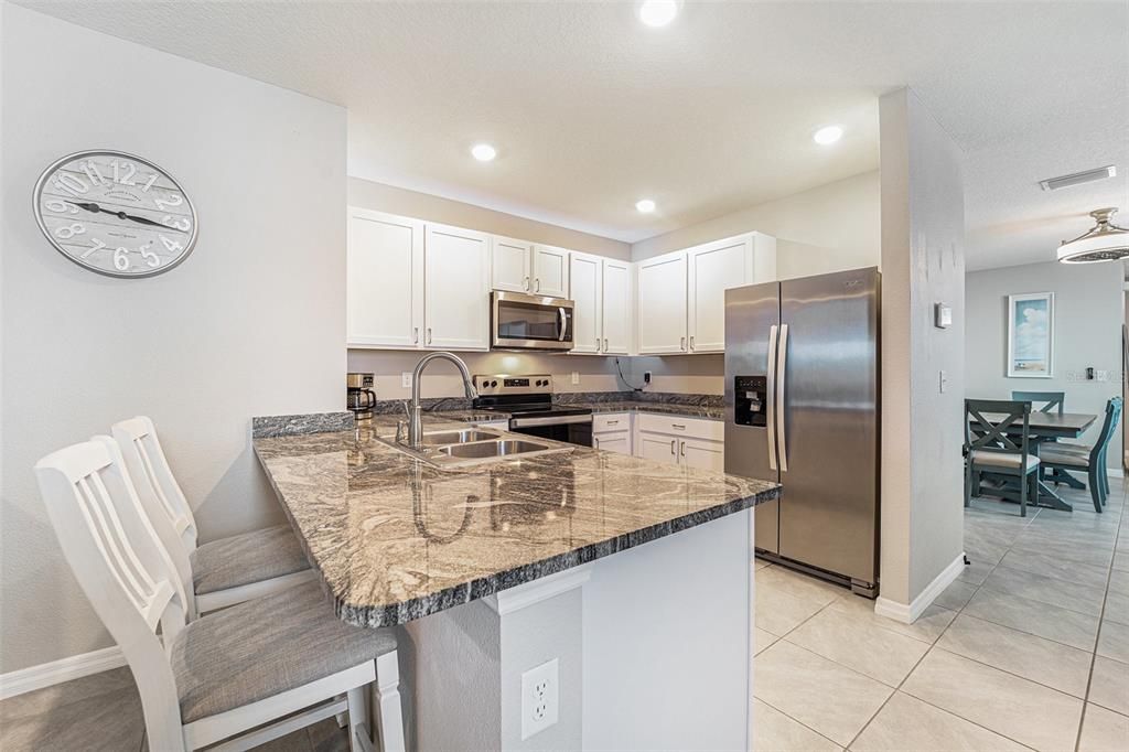 Active With Contract: $290,000 (3 beds, 2 baths, 1516 Square Feet)