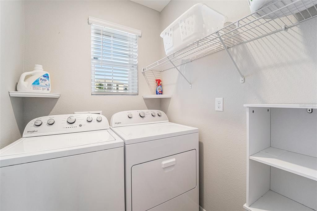 Active With Contract: $290,000 (3 beds, 2 baths, 1516 Square Feet)