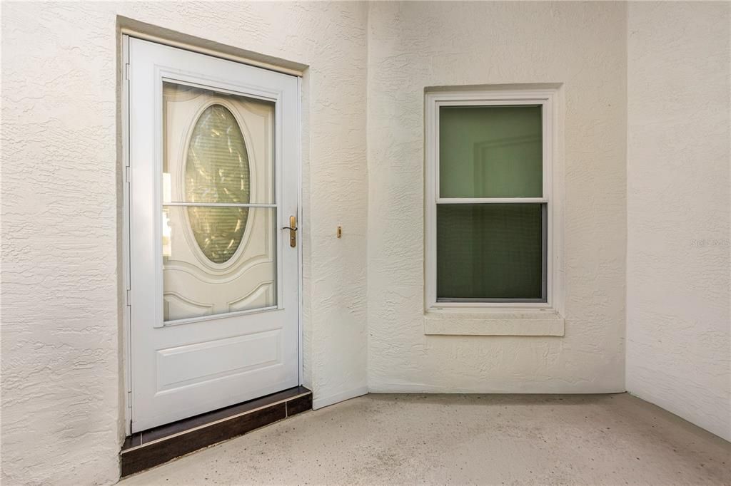 En Venta: $357,000 (4 camas, 2 baños, 2051 Pies cuadrados)