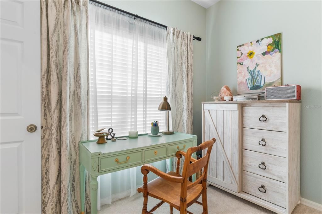 На продажу: $395,000 (3 спален, 2 ванн, 2026 Квадратных фут)