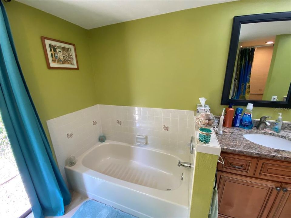 На продажу: $362,000 (3 спален, 2 ванн, 2076 Квадратных фут)